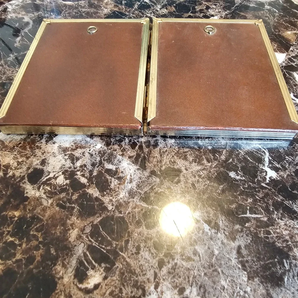 Vintage Gold Double Hinged Picture Frame 5x8 Ribbed Metal Folding Book Style